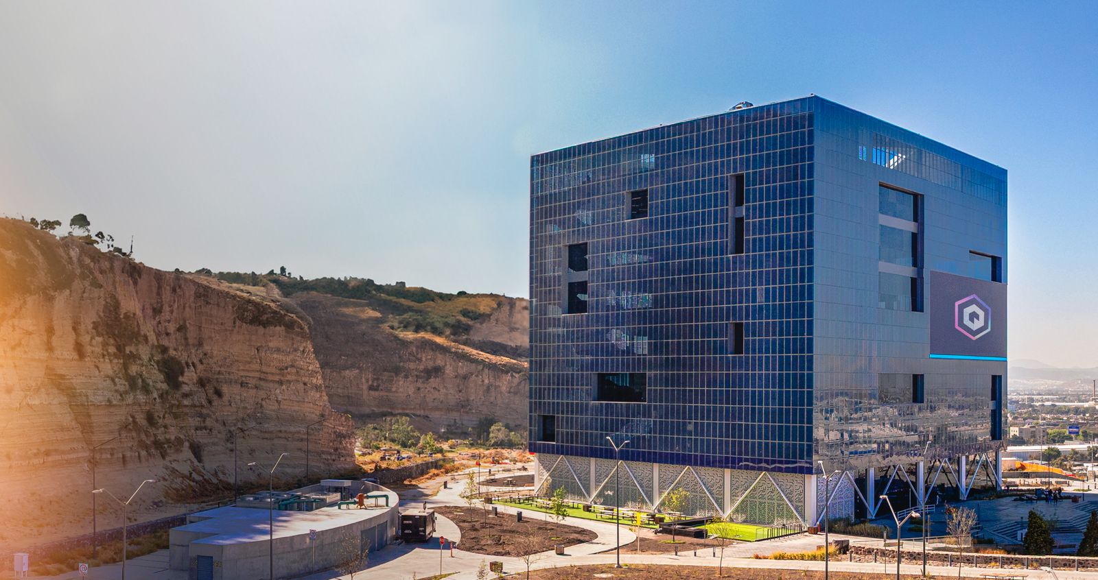 퀘타로 블록과 니어쇼어링: 새로운 투자 물결의 허브 역할